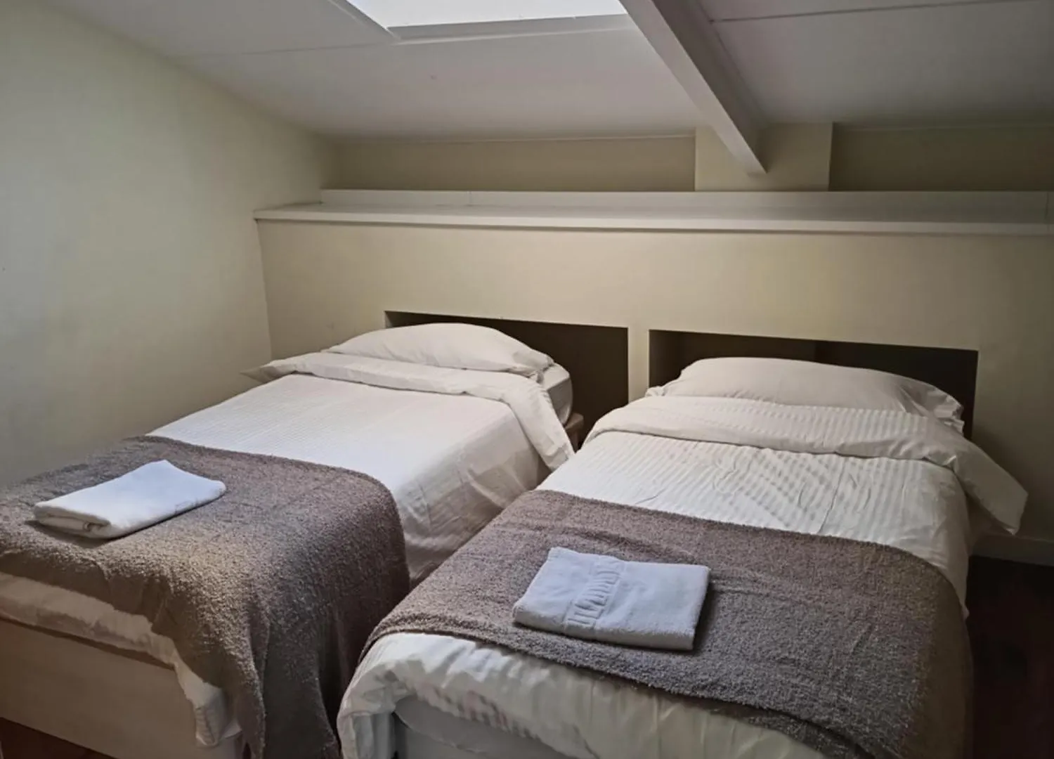 Casa Letran Guesthouse 말라가 호스텔